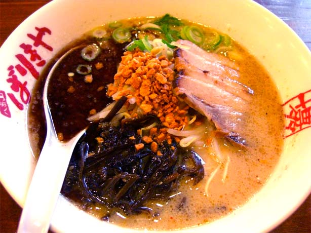 八番山 博多らーめん ばりきや 前橋店 黒こて麺 ぼんくらっぷる 八番山 博多らーめん ばりきや 前橋店 黒こて麺 ぼんくらっぷる