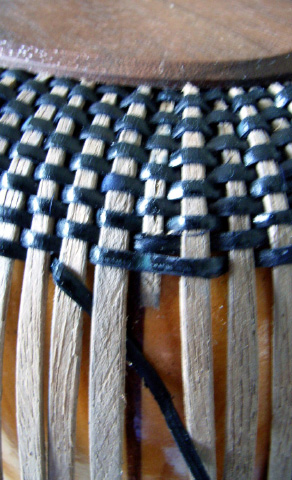 All Black Basket ウィービング 続き_f0197215_042471.jpg