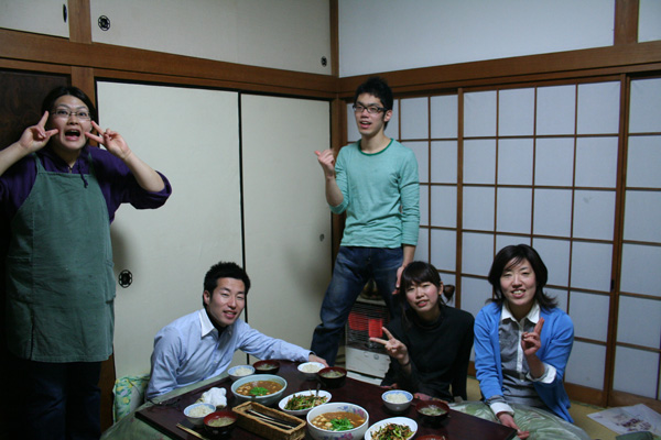 麻婆豆腐とニラサラダ♪_a0080406_1141308.jpg