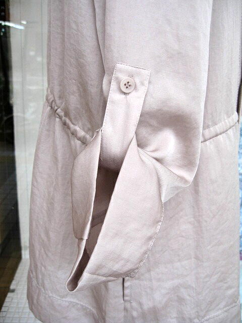 ＩＳＢＩＴ ＳＩＥＲＡ ＬＥＯＮＥ （ シエラレオン ） ＧＯＷＮ　ＪＡＣＫＥＴ　ＢＥＩＧＥ２_a0089359_2243850.jpg