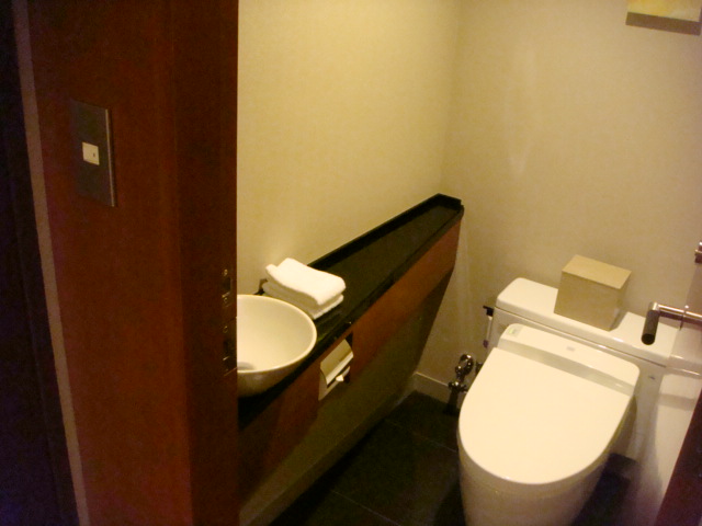 f0036857_1313370.jpg