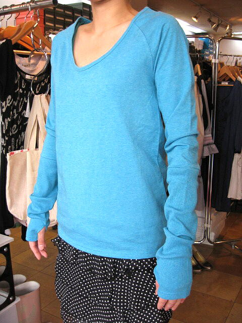 ＩＳＢＩＴ Ｗｅｎｄｉｎｅ　ウエンディーネ　ＬＯＮＧ　ＳＬＥＥＶＥ　Ｔ／Ｓ　ＴＵＲＱＵＯＩＳＥ_a0089359_2294154.jpg