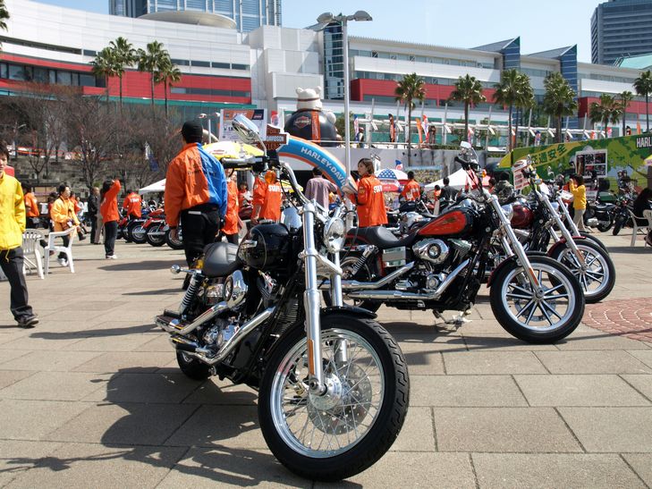 大阪モーターサイクルショー2009_f0097683_9175492.jpg