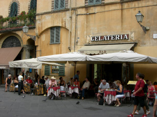 Piazza del Napoleone　ナポレオン広場_f0135721_23235639.jpg