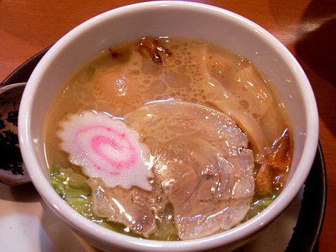 亀王らーめん 梅田総本店 つけ麺 海老塩_c0051884_2543282.jpg