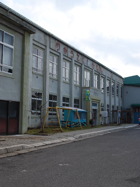 函館東川町の龍谷幼稚園(函館の建物紹介)_f0142606_20525343.jpg