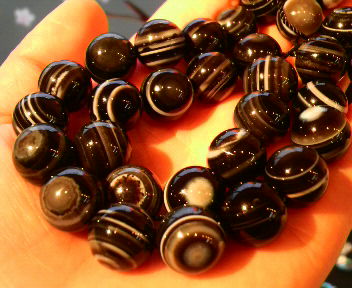 新入荷天眼石12mm ビーズ_c0140599_16591735.jpg
