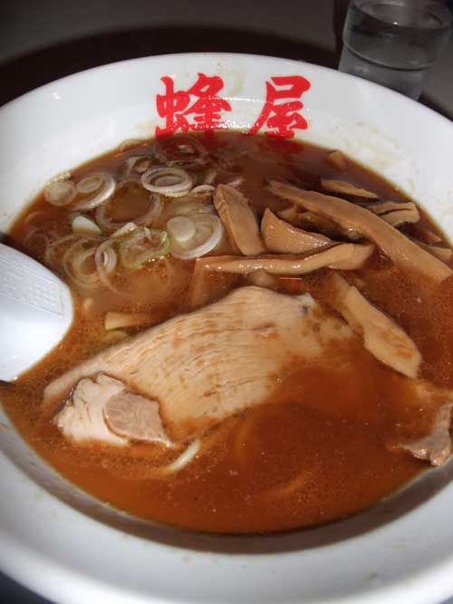 【県外ら~めん屋巡り -新横浜ラーメン博物館(後編) 蜂屋・井出商店編-】 _a0005436_2073032.jpg