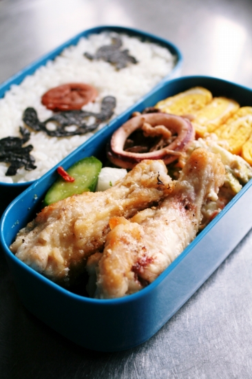 うちのお弁当（週休二日制）。_d0112003_8315670.jpg