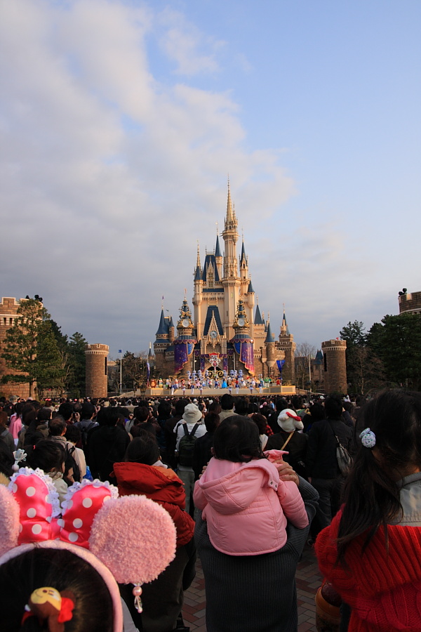 TDL パレードを見た後_e0165326_2127647.jpg