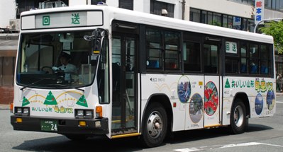 山交バス いすゞKL-LT233J1 +IBUS_e0030537_23315235.jpg