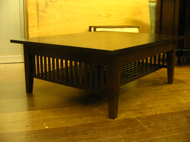 coffee table_b0169884_2326119.jpg