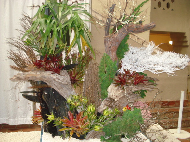 IKEBANA INTERNATIONAL☆_e0139467_2492649.jpg