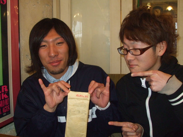 今日のネタは・・_c0060469_1355532.jpg