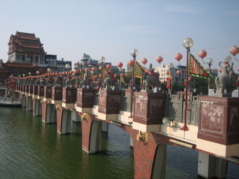 e0018143_004464.jpg
