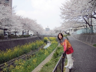 f0043559_22592730.jpg