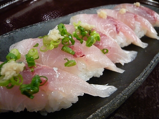 メガ サザエ_f0157910_1531529.jpg