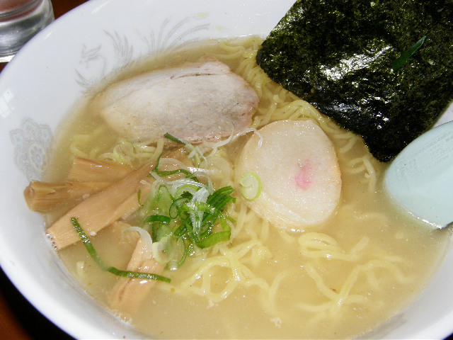 ラーメン茶湖_d0153062_8364423.jpg