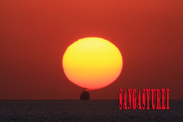 舞子海岸 ダルマ夕日を狙いましたが_b0154570_0395615.jpg