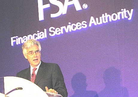次の金融危機を防げるか? FSAの新規制案_c0016826_2149125.jpg