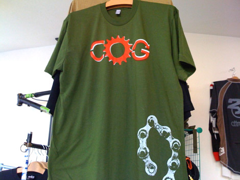 COG　MAG_c0116427_3135928.jpg