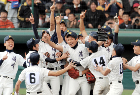 清峰、長崎に初の優勝、東北またもや優勝ならず。_e0026936_8242932.jpg