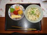 うどん!海鮮丼!の組み合わせ!_a0117168_8233991.jpg