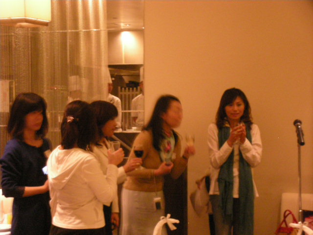 パーティの醍醐味_c0155326_2205335.jpg