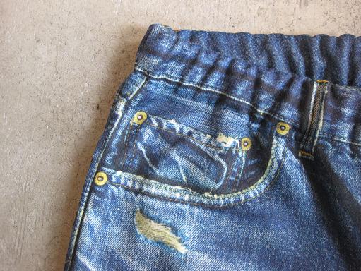 T.A.T.A. 転写デニム スウェットパンツ 再入荷 : 『Bumpkins putting