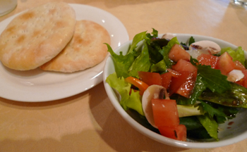 クチーナさん(イタリア家庭料理)のランチ_b0142989_19235993.jpg