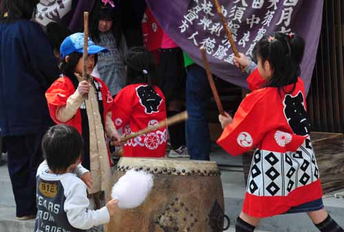 大石寺火渡り　2009.4.4  笛吹市境川町_c0162844_5302.jpg