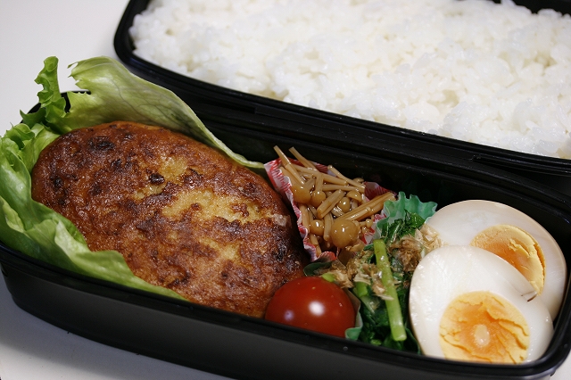 とうちゃんのお弁当_b0097747_1350356.jpg