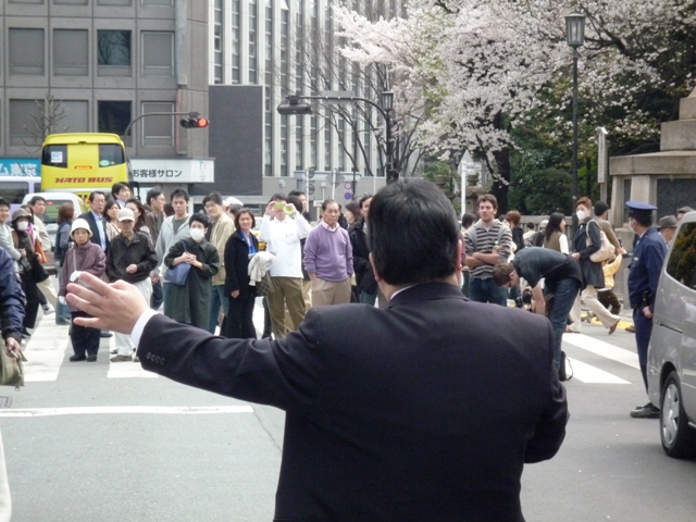 朝鮮総連を叩き出す動画_f0091252_2340450.jpg