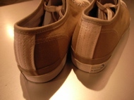 \"SZ SCHWA PURCEL TENT LO SHOES\"ってこんなこと。_c0140560_11313296.jpg