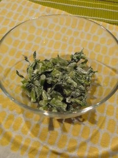 入学準備完了!・・・春菊のレモンマヨネーズ和え。_f0177295_175559.jpg