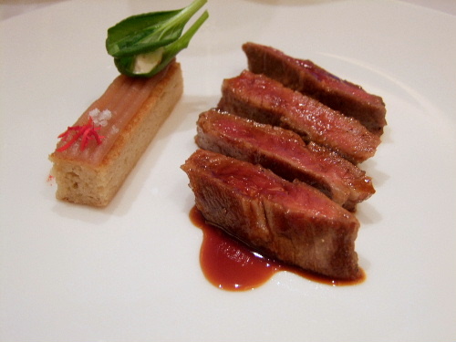 「日本橋 RESTAURANT SANT PAU(サンパウ)のイベリコのプルーマ」_a0000029_41817100.jpg
