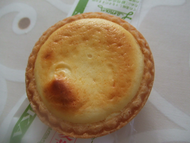 新鮮生チーズケーキ 湘南愛菓_f0076001_22405679.jpg