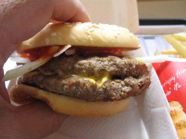 マクドナルドあれこれ_b0042308_22405380.jpg