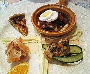 海老名オークラ アルエット 食事も美味しいけど ケーキが嬉しい Chokoballcafe