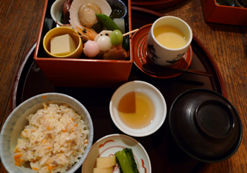 旬仙さんのランチ_b0142989_20103559.jpg