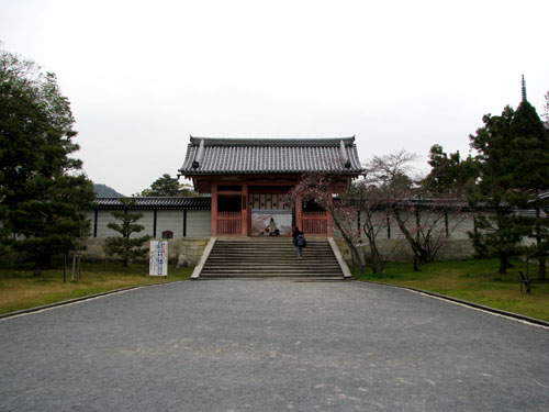 世界遺産 仁和寺_e0048413_2236126.jpg