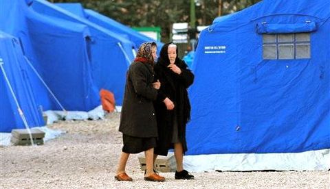 【イタリア中部地震 第2報】激甚被害で非常事態宣言!_d0123476_11174796.jpg