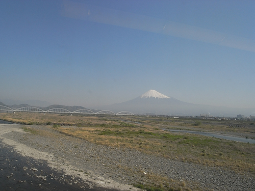 車窓から見る富士山の風景_a0004752_21565886.jpg