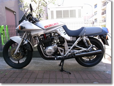 GSX1100S カタナ マフラー交換 : 何にもない日記