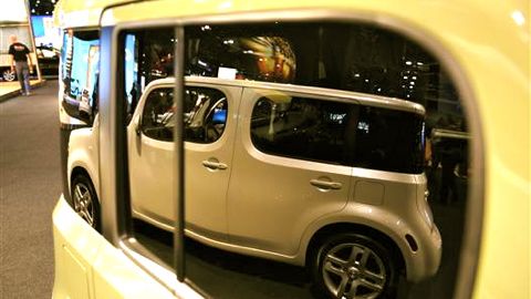 時代はハイブリッドカーへ/BIG3ゾンビ部門摘出再生案_d0123476_19392965.jpg