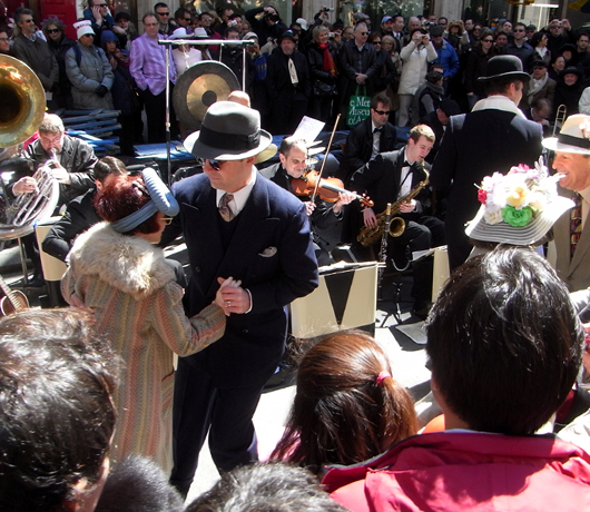 NYのイースター・パレード 2009_b0007805_15272514.jpg