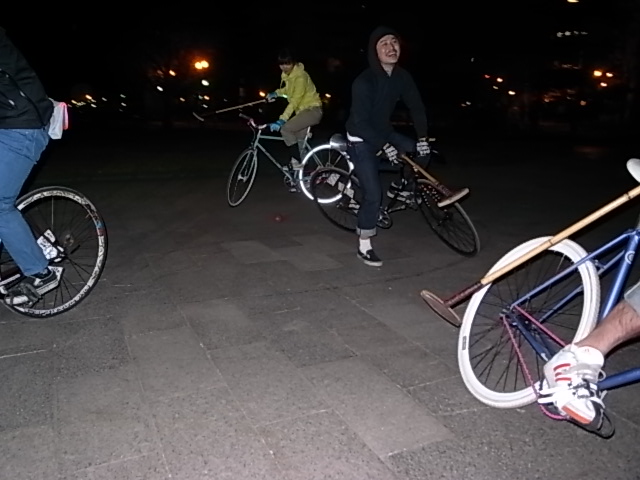 バイクポロ 楽しい_e0173533_1124363.jpg