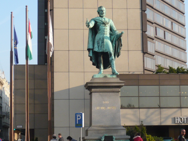 d0044239_17201.jpg