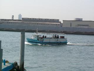 大阪市内の渡船場_f0150767_911469.jpg