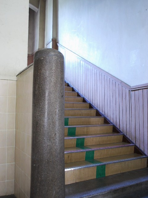 東京都台東区立旧坂本小学校(大正モダン建築探訪)_f0142606_21594760.jpg